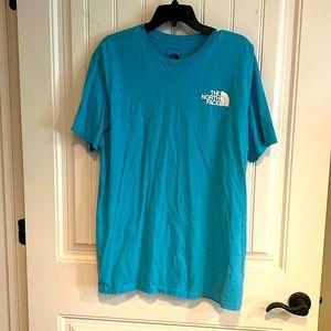 Men’s north face tee